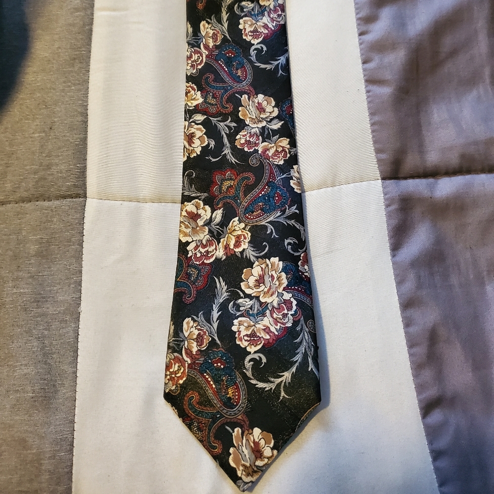 Necktie